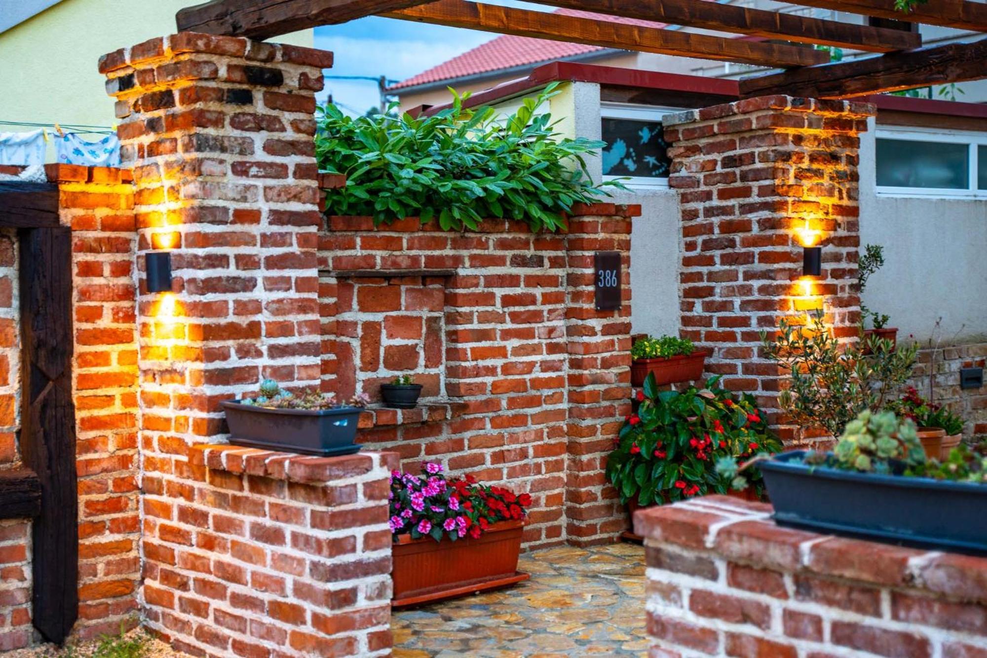 Grguric Apartments Palit Esterno foto