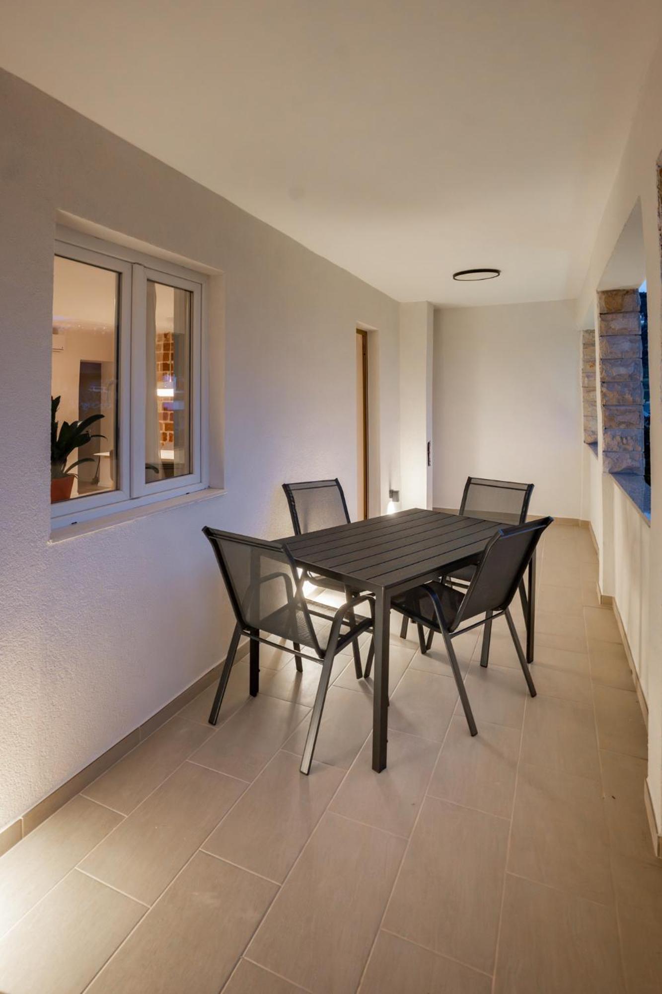 Grguric Apartments Palit Esterno foto